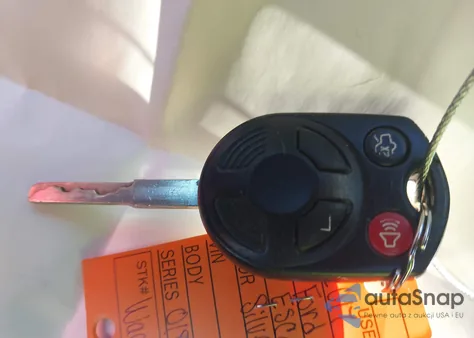 2017 Ford Escape Se from USA, damaged, VIN 1FMCU0GD2HUB00949